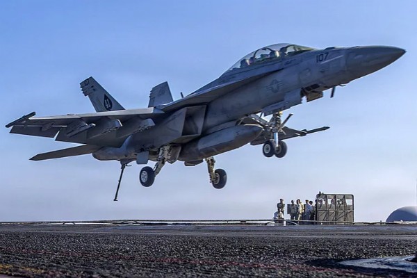 ABD’nin En Büyük Avantajı Eriyor! İran Kritik Cephede İpleri Eline Alıyor